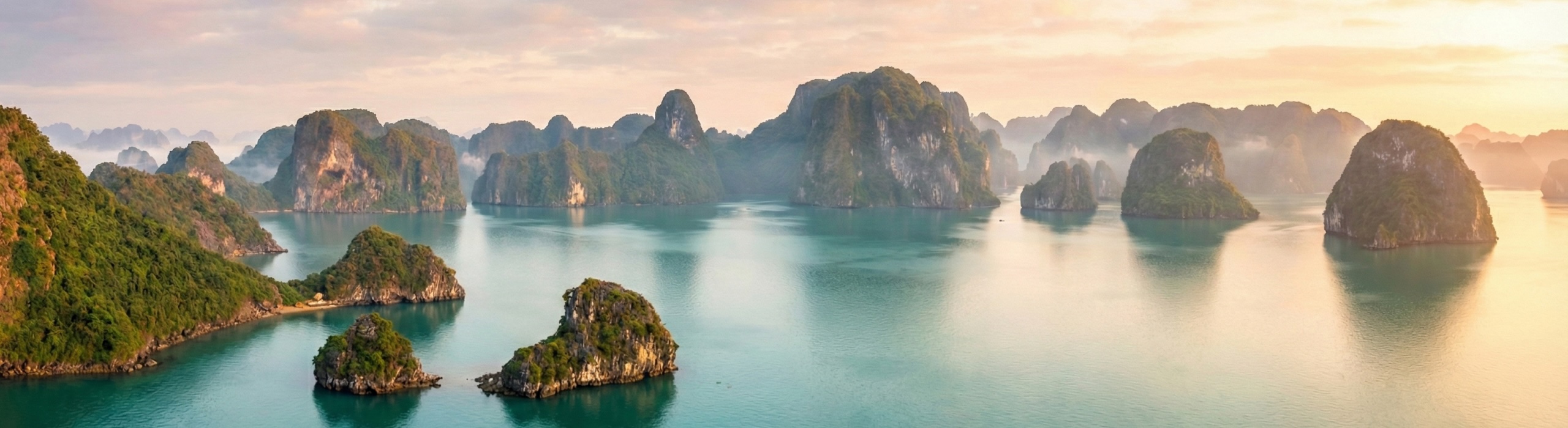 Ha Long Bay With Sun